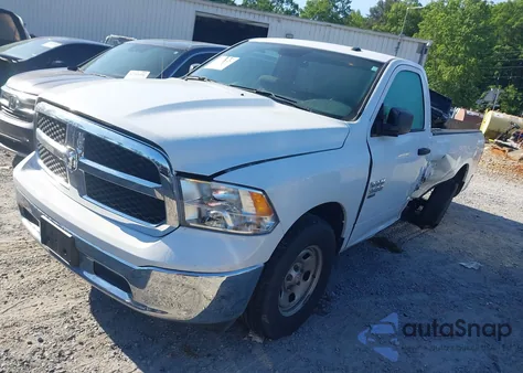 2022 Ram 1500 Classic Tradesman 4X2 8' Box from USA, damaged, VIN 3C6JR6DG5NG412610